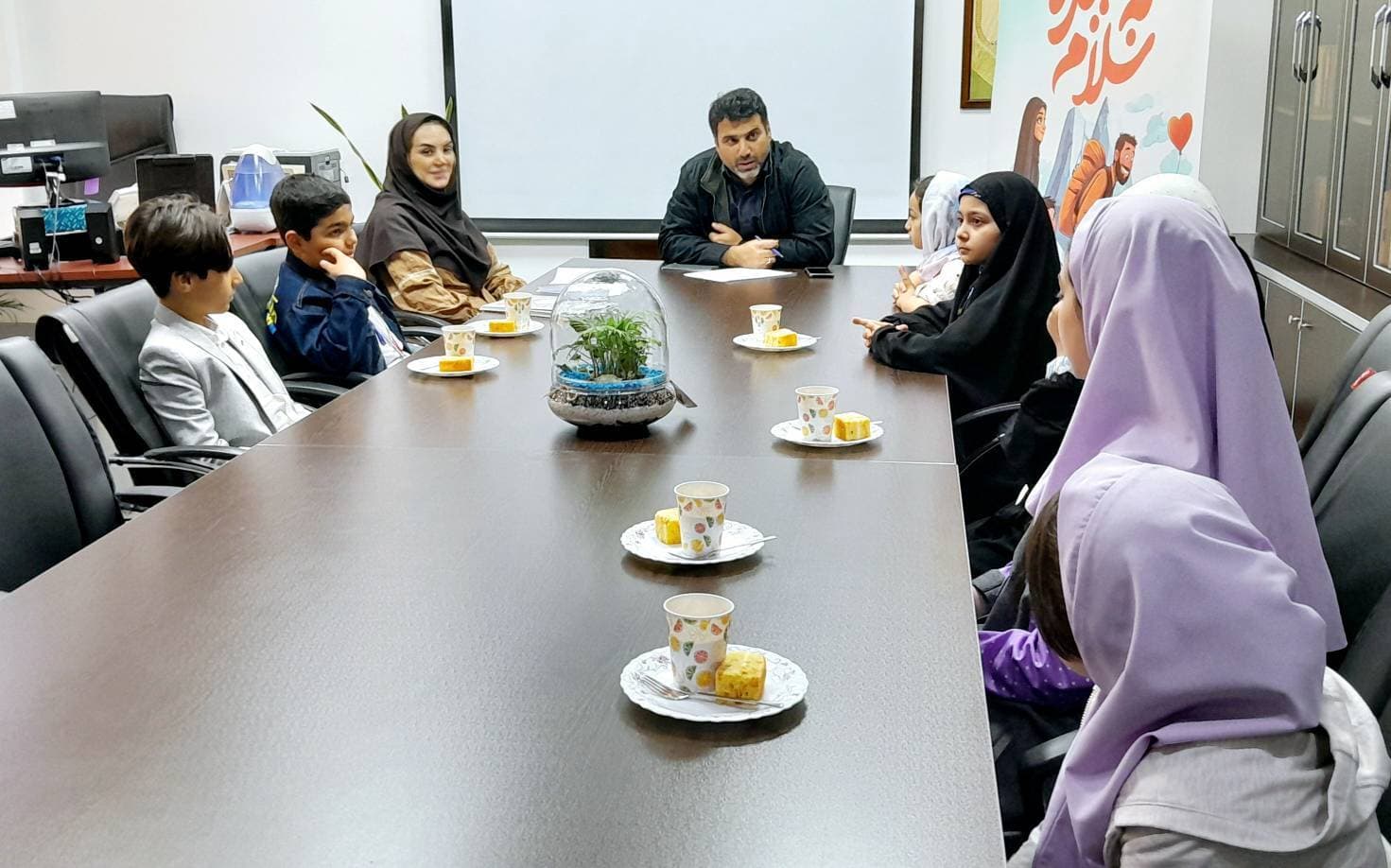 پیش دبستان و دبستان مدرسه دخترانه آذردخت