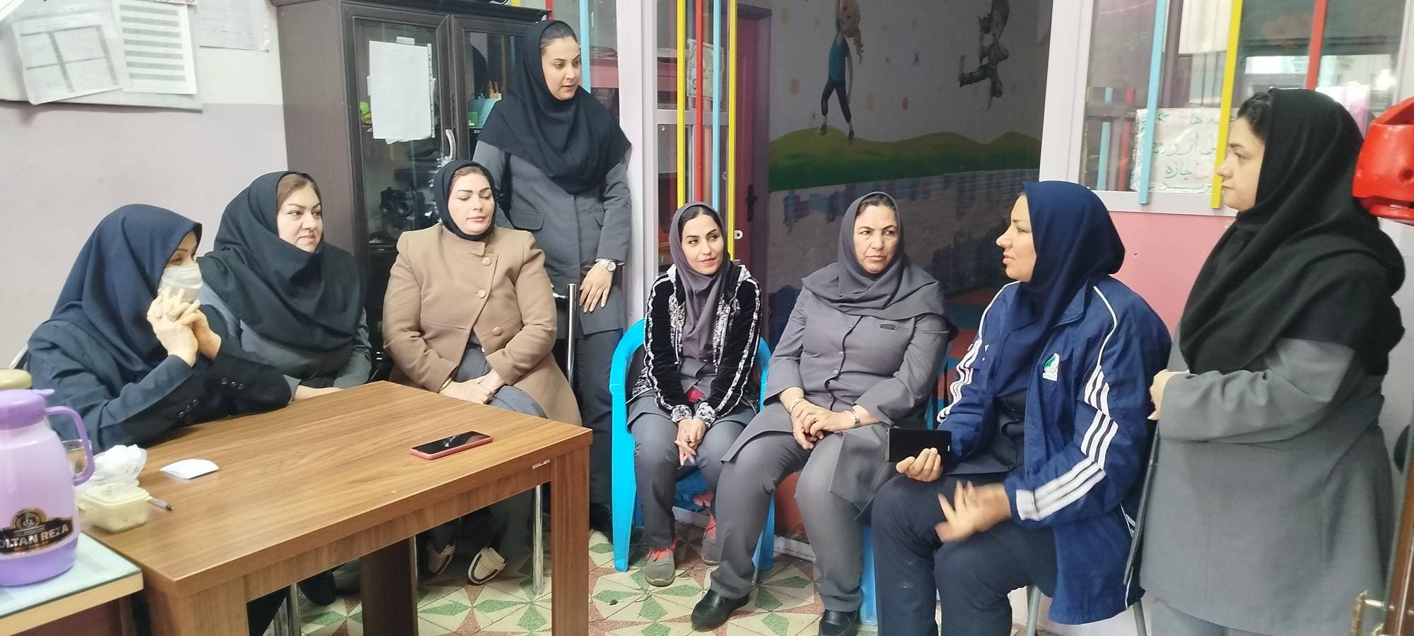 پیش دبستان و دبستان دخترانه آذردخت